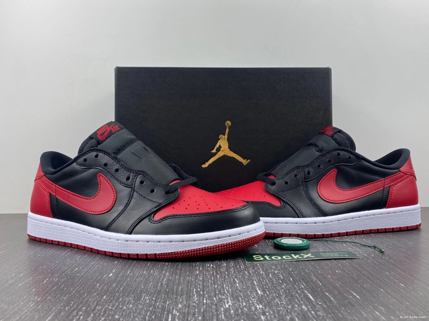1 - Low Retro Jordan (2015) Bred 705329-001 1026